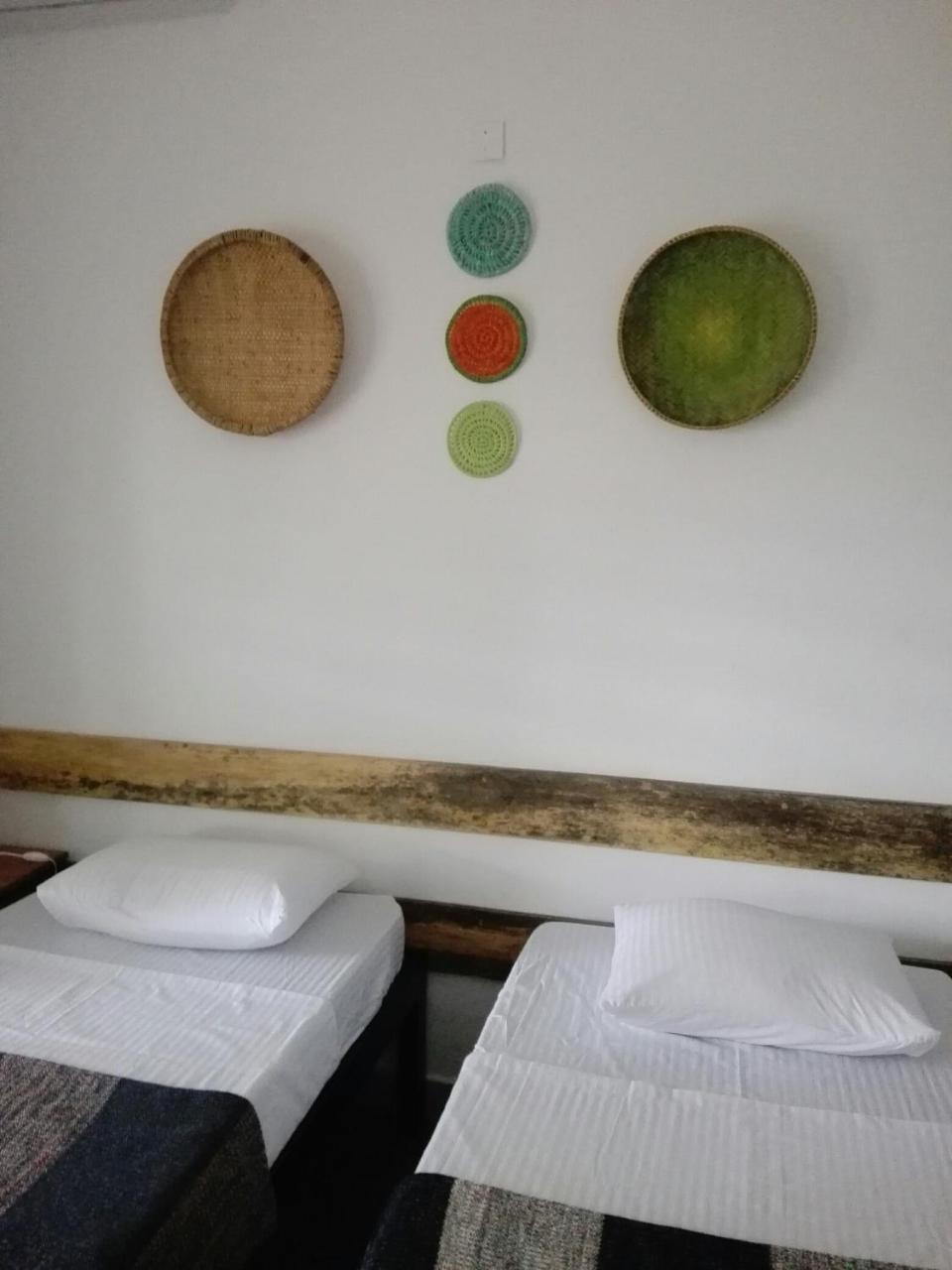 Urban Lodge Bujumbura Bagian luar foto