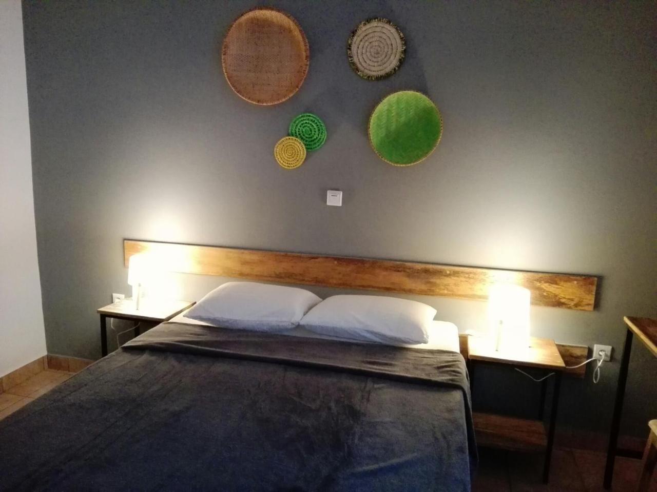 Urban Lodge Bujumbura Bagian luar foto
